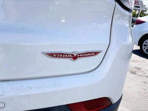 Used 2021 Jeep Compass Trailhawk AWD/4WD image 8