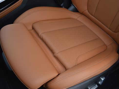 Used 2023 BMW X4 xDrive30i w/ M Sport Package image 25