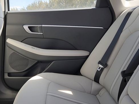 New 2026 Hyundai Sonata SEL AWD/4WD image 15