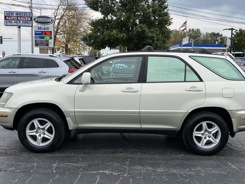 Used 1999 Lexus RX 300 4WD image 2