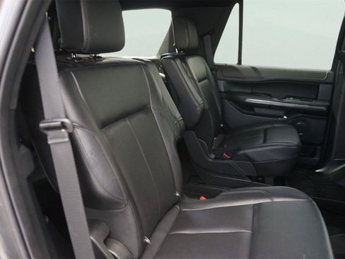 Used 2021 Ford Expedition XLT RWD image 19