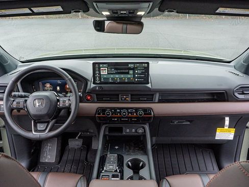 New 2026 Honda Pilot TrailSport image 19