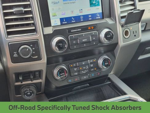 Used 2021 Ford F250 Platinum w/ FX4 Off-Road Package AWD/4WD image 20
