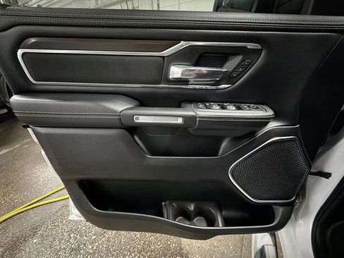 Used 2021 RAM 1500 Laramie image 21