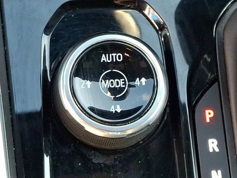 Used 2023 Chevrolet Colorado Trail Boss w/ Safety Package image 25