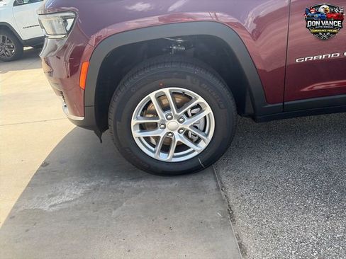 New 2026 Jeep Grand Cherokee L Laredo AWD/4WD image 26