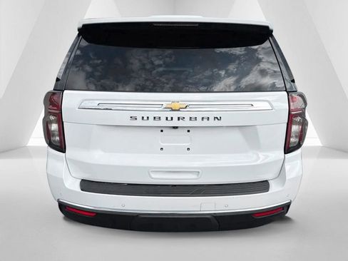 Used 2023 Chevrolet Suburban LS AWD/4WD image 6