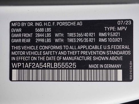 Used 2024 Porsche Macan GTS image 67