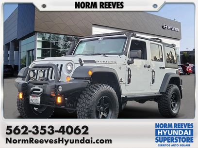 Used 2016 Jeep Wrangler Unlimited Rubicon w/ Connectivity Group