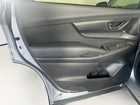 Used 2025 Subaru Ascent Premium AWD/4WD image 24