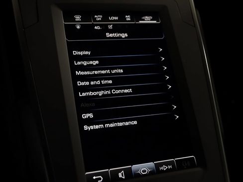 Used 2022 Lamborghini Huracan EVO image 47