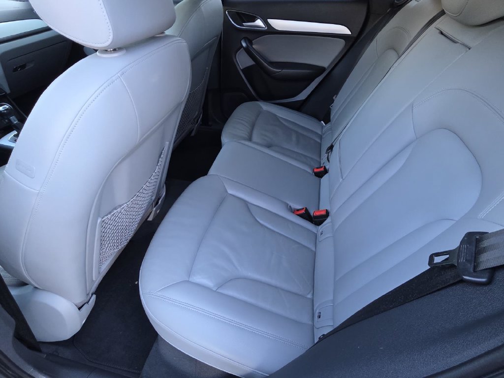 Used 2018 Audi Q3 2.0T Premium FWD image 8