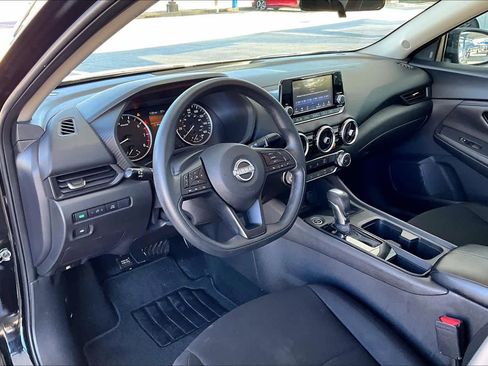 Used 2024 Nissan Sentra S image 16