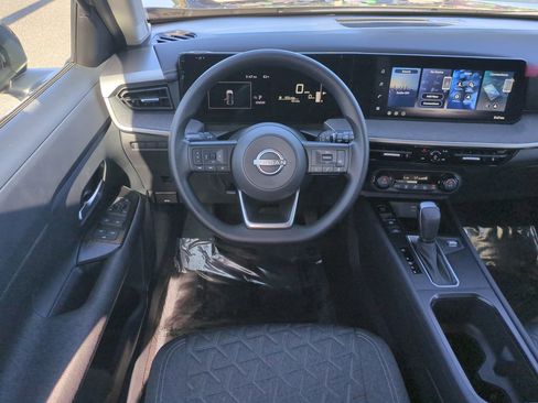 New 2026 Nissan Kicks SV FWD image 17