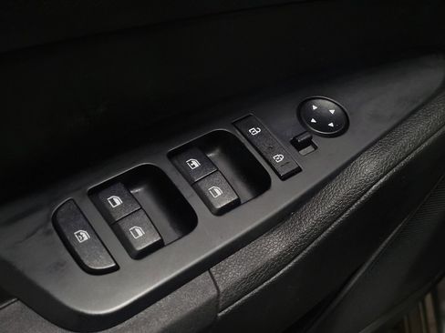 Used 2023 Kia Sportage LX image 27