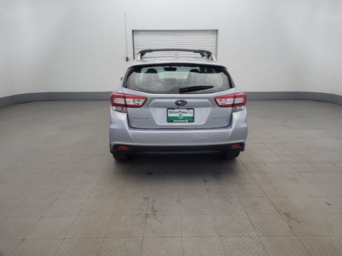 Used 2019 Subaru Impreza 2.0i Limited AWD/4WD image 6