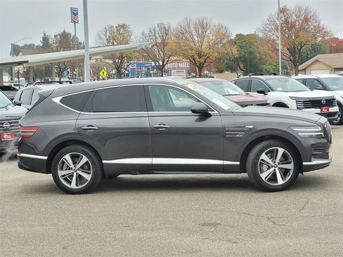 Used 2024 Genesis GV80 3.5T image 4