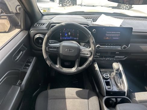 Used 2023 Chevrolet Colorado Trail Boss w/ Advanced Trailering Package AWD/4WD image 11