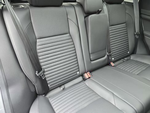 New 2025 Land Rover Discovery Sport S image 19