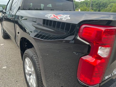 New 2025 Chevrolet Silverado 1500 Custom image 11