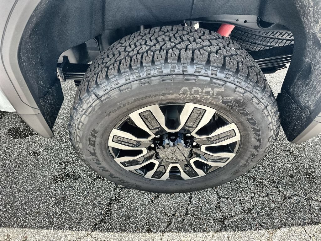 New 2026 GMC Sierra 2500 Denali Ultimate AWD/4WD image 11