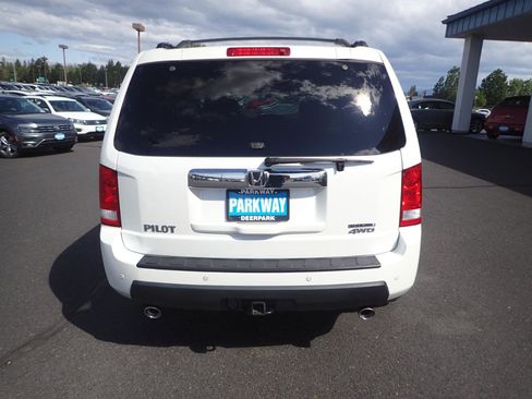 Used 2011 Honda Pilot Touring image 4