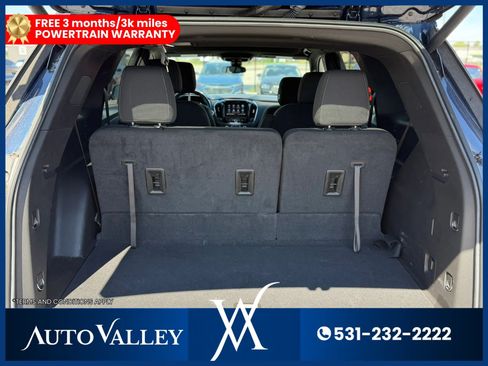 Used 2023 Chevrolet Traverse LT AWD/4WD image 34