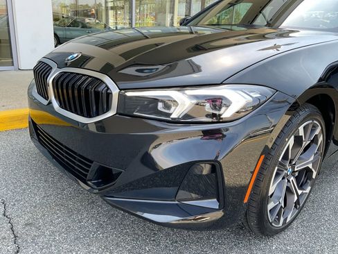 New 2026 BMW 330i Sedan w/ Convenience Package image 26