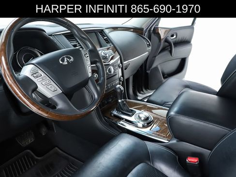Used 2017 INFINITI QX80 4WD w/ Driver Assistance Package image 20