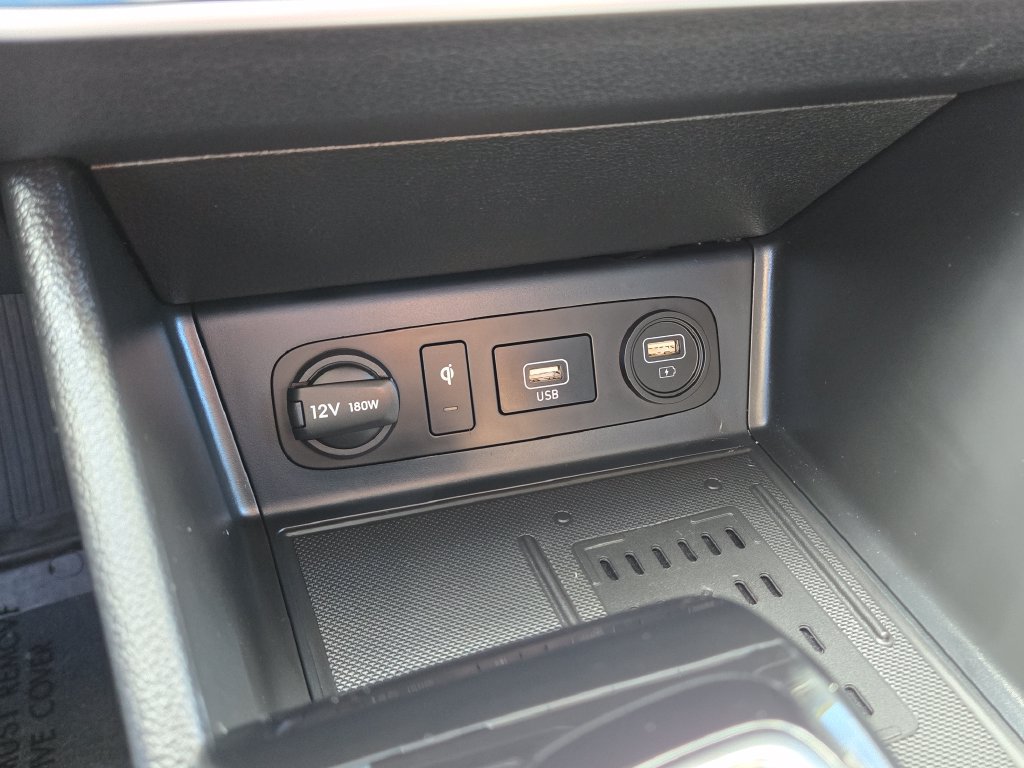 Used 2023 Hyundai Sonata Limited w/ Cargo Package FWD image 27
