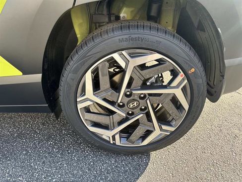 New 2026 Hyundai Kona SEL Premium image 7