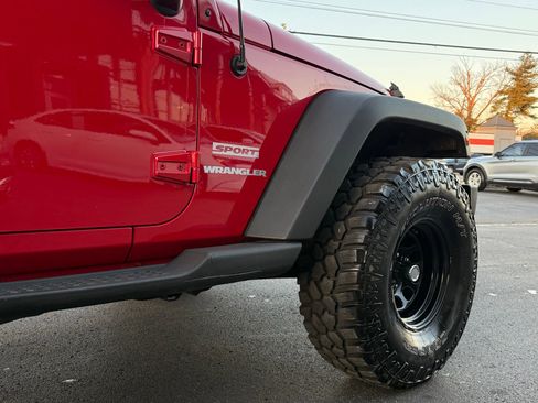 Used 2012 Jeep Wrangler Sport image 14