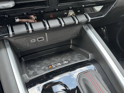 New 2026 Chevrolet Colorado Z71 image 13