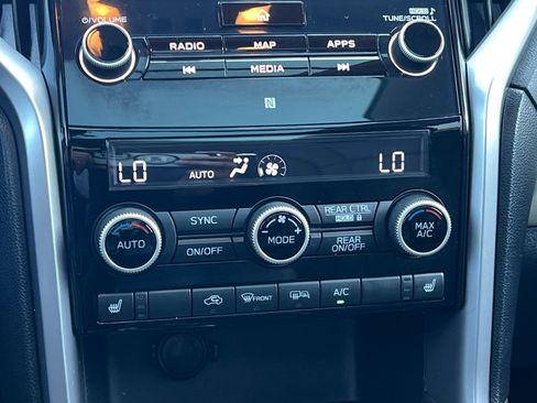 Used 2021 Subaru Ascent Limited w/ Technology Package image 21