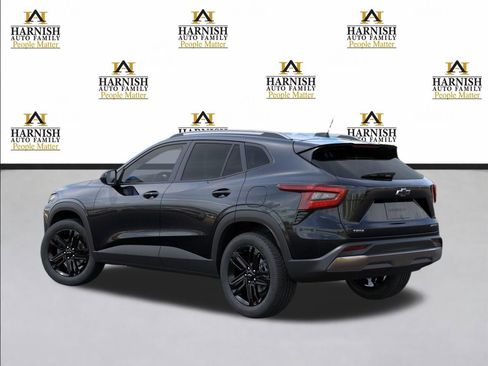 New 2026 Chevrolet Trax ACTIV image 3