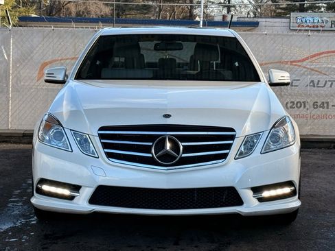 Used 2012 Mercedes-Benz E 350 4MATIC Sedan image 5