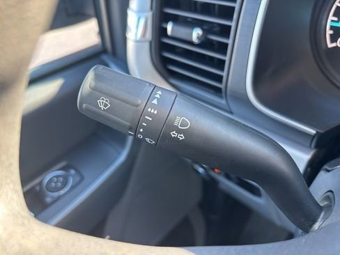 Used 2023 Ford F150 XLT image 32