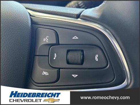 Used 2025 Buick Encore GX Sport Touring FWD image 20