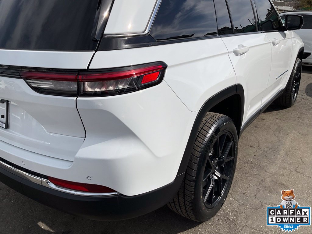 Used 2023 Jeep Grand Cherokee 4WD 4xe w/ Luxury Tech Group II image 84