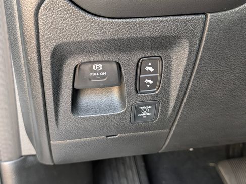 Used 2025 RAM 1500 Limited w/ Bed Utility Group AWD/4WD image 31