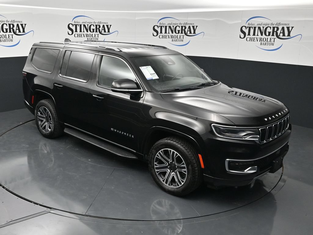 Used 2024 Jeep Wagoneer Series II w/ Flexible Seating Group AWD/4WD image 21