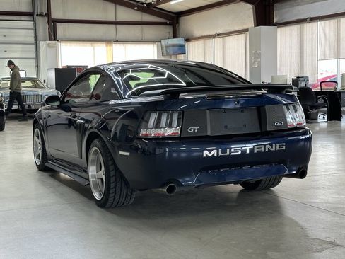 Used 2002 Ford Mustang GT image 4