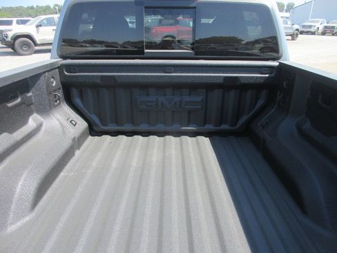 New 2026 GMC Canyon Denali AWD/4WD image 5