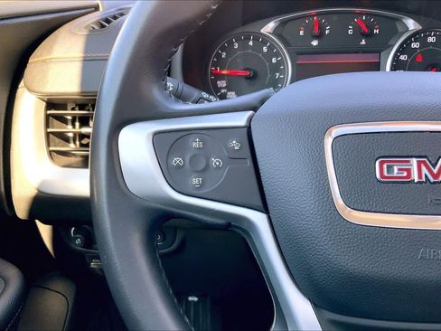 Used 2020 GMC Terrain SLT image 24