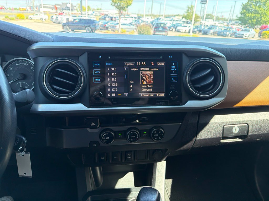 Used 2017 Toyota Tacoma SR5 w/ Tow Package RWD image 22