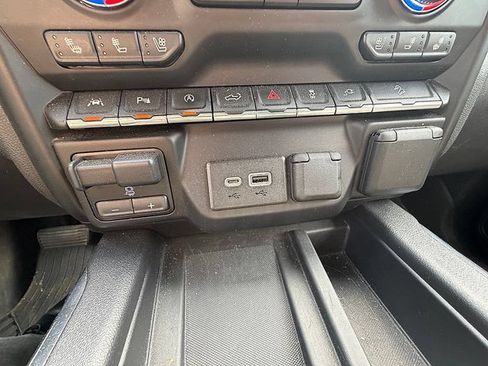Used 2020 GMC Sierra 1500 AT4 w/ AT4 Premium Package AWD/4WD image 40