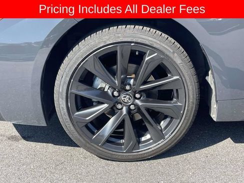 Used 2023 Toyota Corolla SE FWD image 9