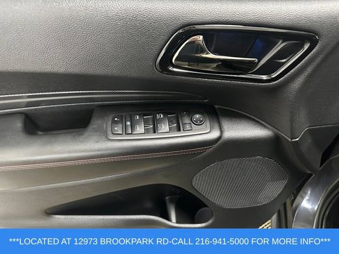 Used 2023 Dodge Durango R/T w/ Blacktop Package AWD/4WD image 8