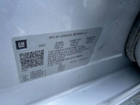 Used 2018 Chevrolet Silverado 1500 LT w/ All Star Edition image 31