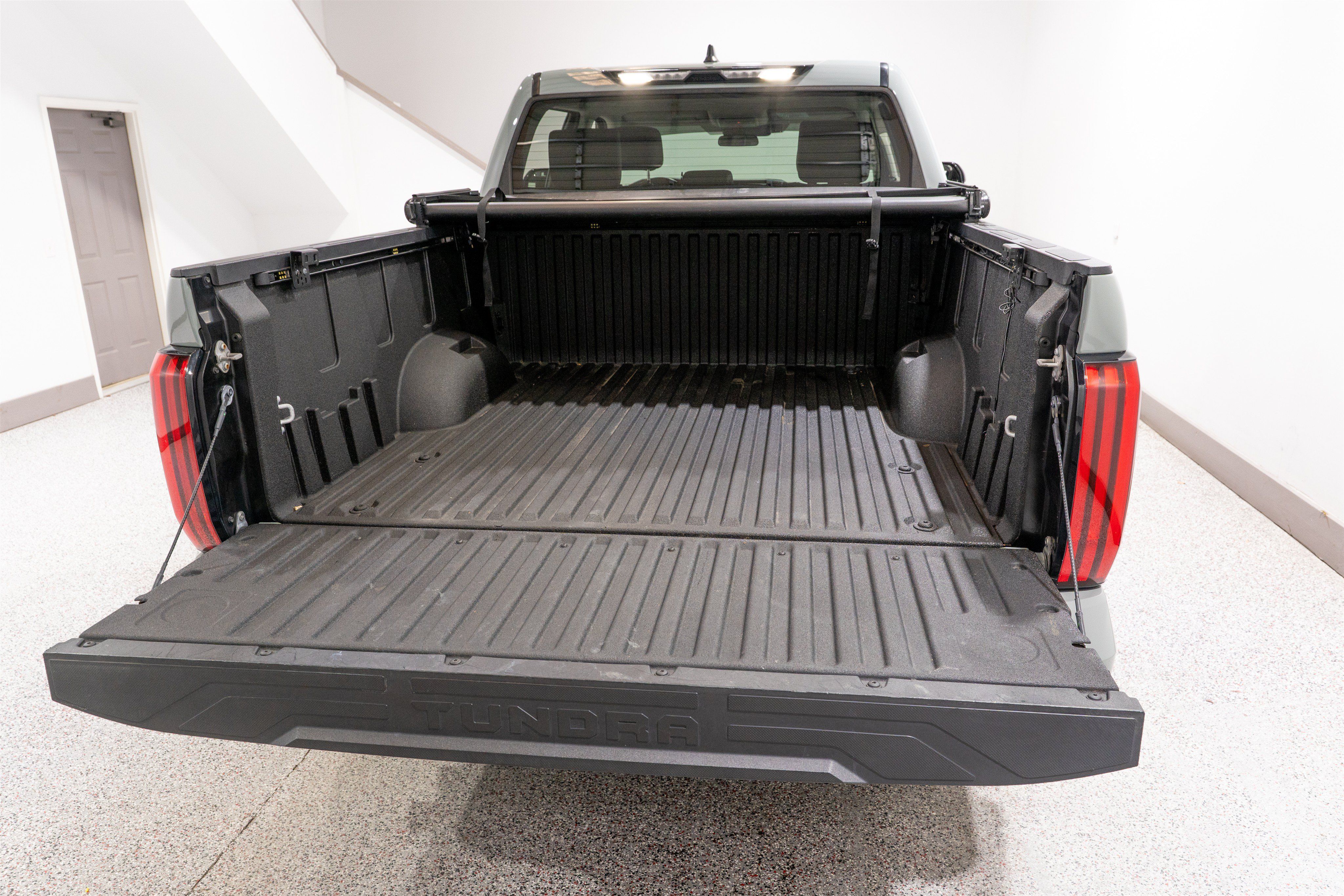Used 2024 Toyota Tundra SR5 w/ SR5 Premium Package AWD/4WD image 11